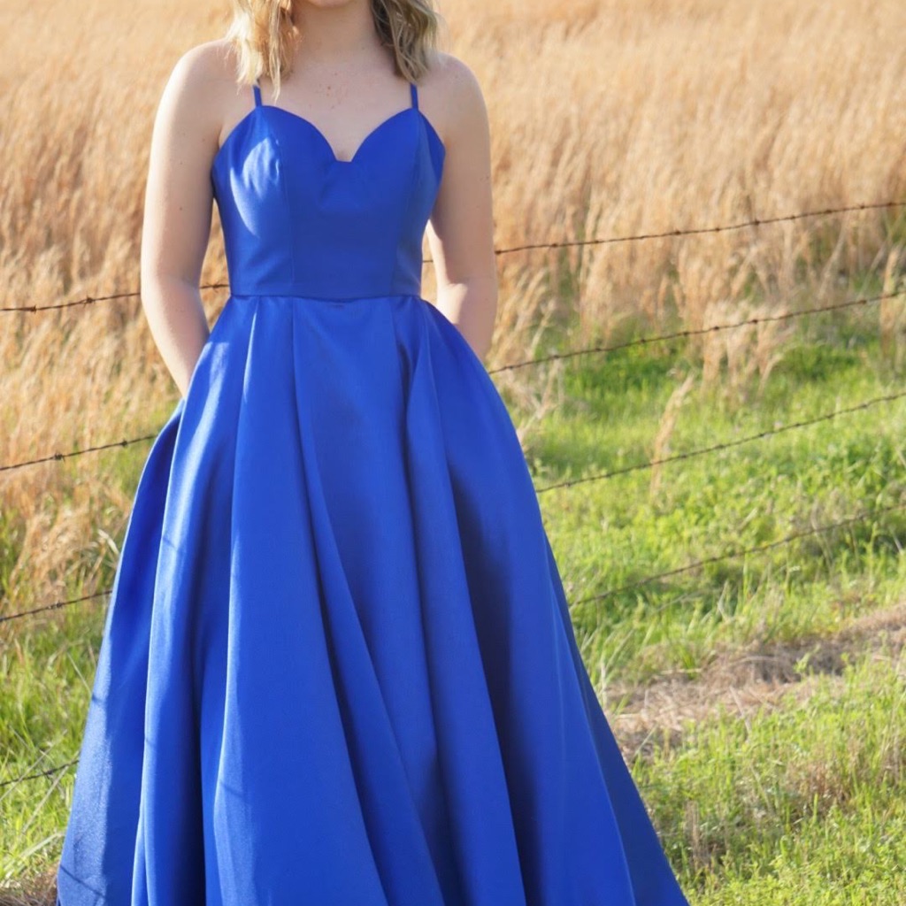 Madison James Size 4 Prom Dress